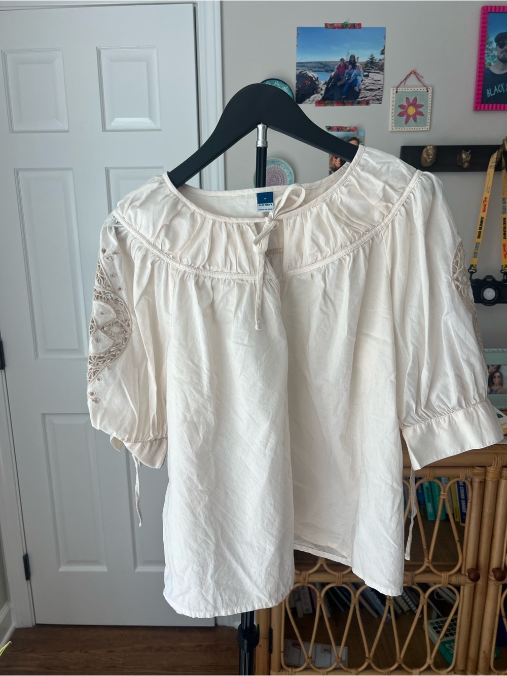 Old Navy White Peasant Blouse with Embroidered Elbow Detail